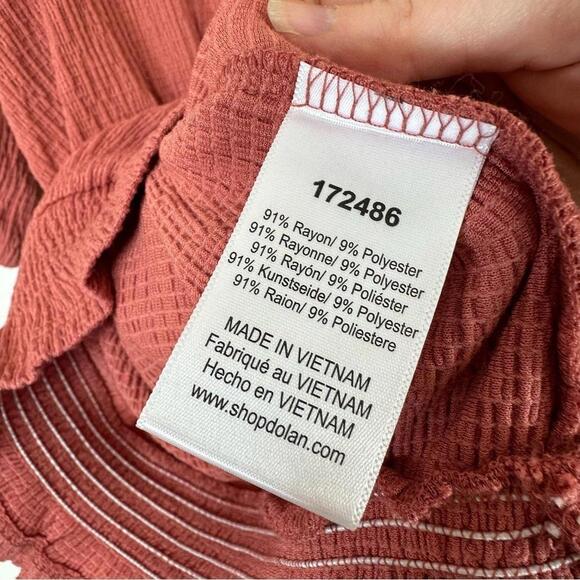 Anthropologie - Vanessa Smocked Top Dolan Left Coast - Medium - Picture 7 of 8